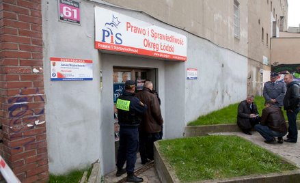 Gen. Rapacki przypomina o zabójstwie, do jakiego doszło w biurze europosła PiS w Łodzi