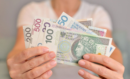 Tarcze na kryzys były pomocne, ale pandemia trwa