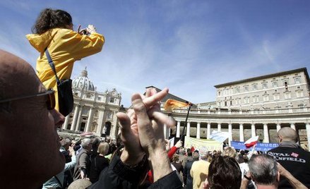 Beatyfikacja JPII: sanepid o bezpieczeństwie pielgrzymów