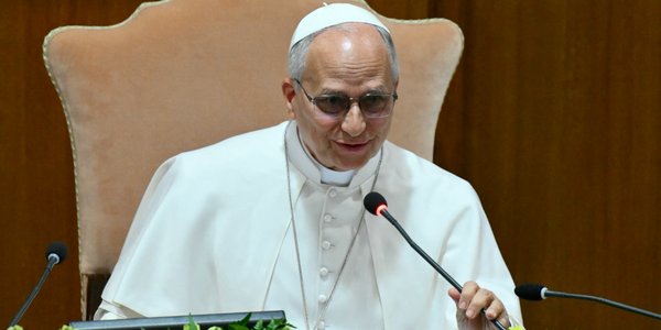 Papież ostrzega przed AI. „Technologia nie może przejąć kontroli nad człowiekiem”