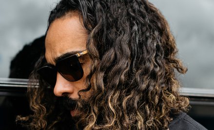 Jerry Lorenzo jest amerykańskim projektantem, twórcą marki Fear of God.