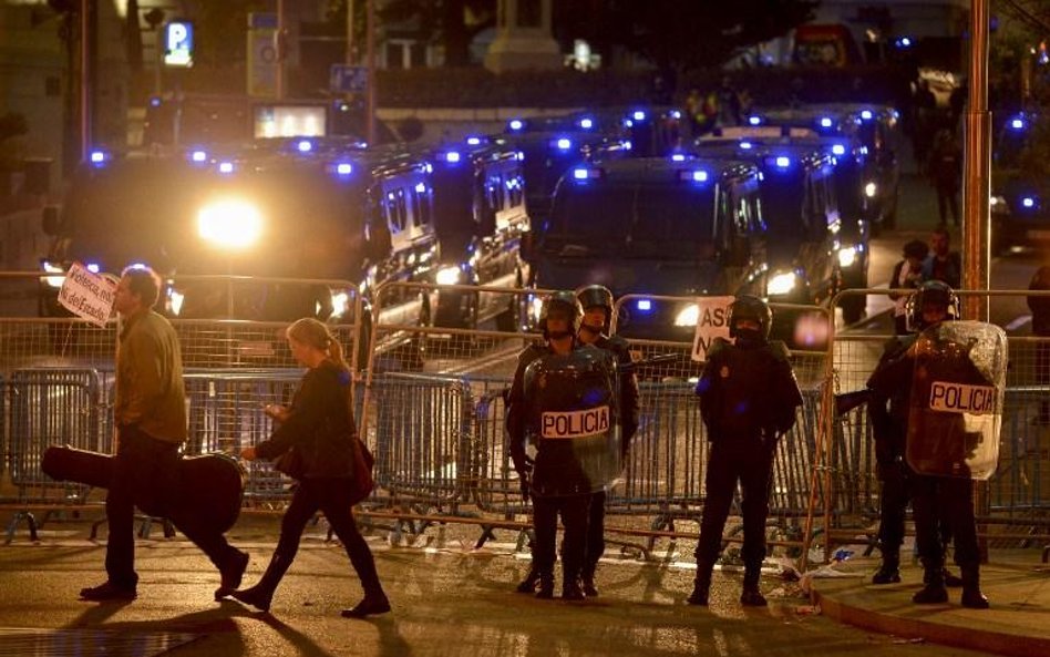 W Hiszpanii nie ustają antyrządowe protesty