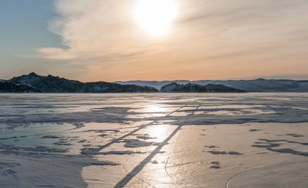 Syberia – kraina, w której cywilizacja jest odległym wspomnieniem, gdzie króluje nieuchwytny majesta