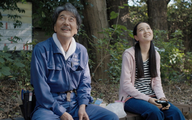 Koji Yakusho (od lewej) za rolę w „Perfect Days” dostał w Cannes nagrodę za najlepszą kreację aktors