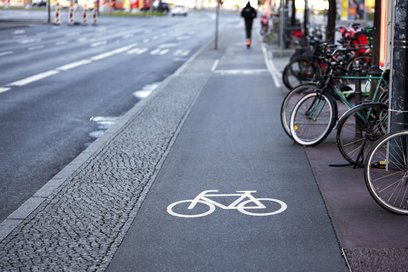 Budowa drogi dla rowerów al. Solidarności ma na celu stworzenie spójnej sieci komunikacji rowerowej 