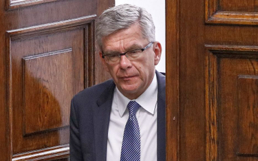 Karczewski wystąpił do prezydenta o obcięcie pensji prezydium Senatu