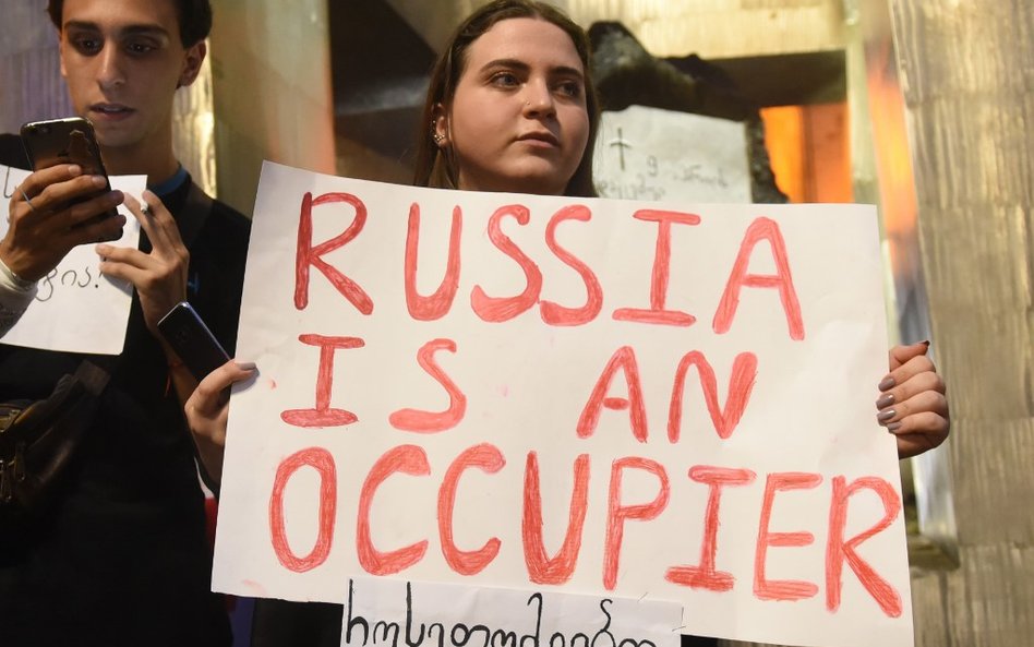 Były prezydent Gruzji dołącza do protestów