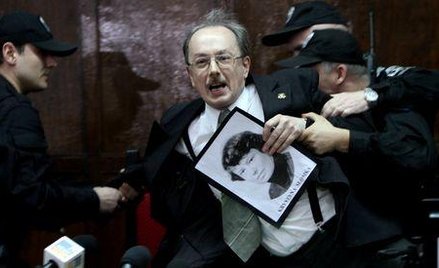 Kara dla Adama Słomki za utrudnianie ogłoszenia wyroku w sprawie stanu wojennego to wyjątkowy werdyk