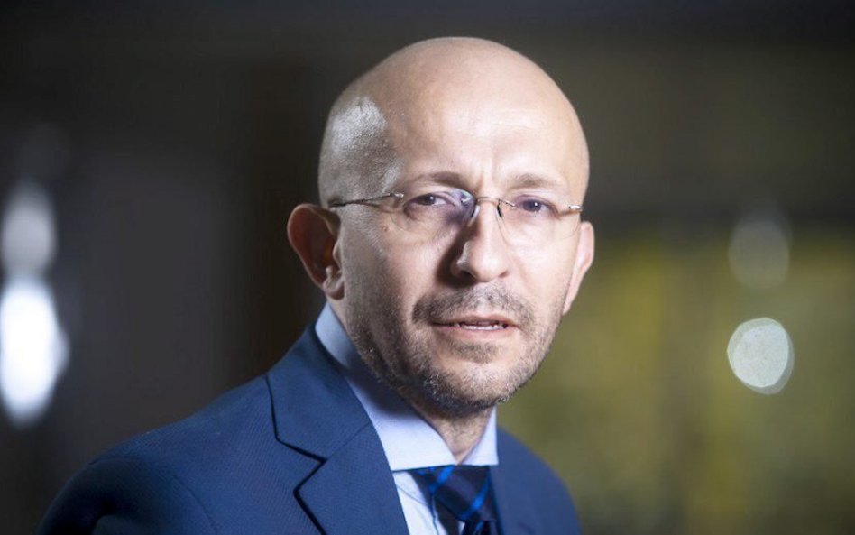 Henryk Siodmok, prezes Mo-Bruku, informuje, że najważniejszym projektem jest dziś rozbudowa zakładu 
