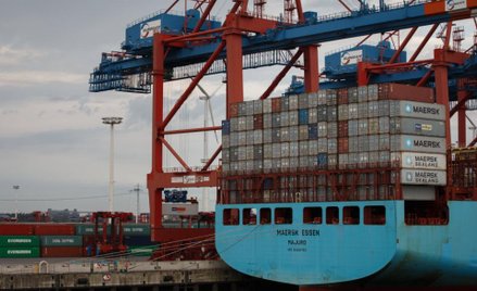 Polski eksport wyraźnie wzrósł w lutym