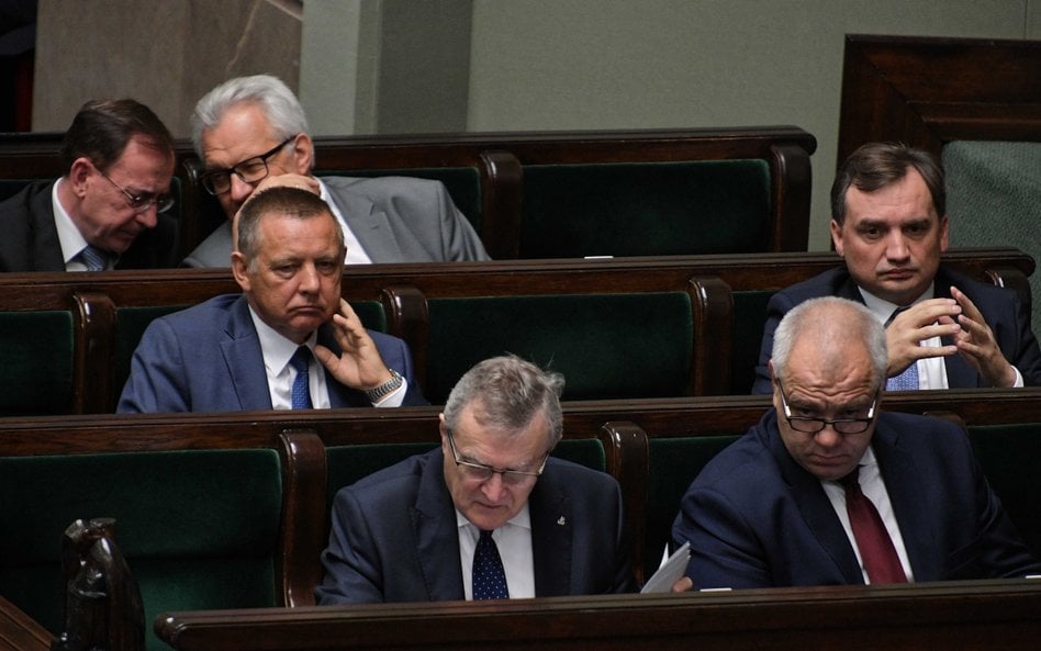 Marian Banaś zaskarżył do TK m.in. par. 11 rozporządzenia wprowadzony przez Zbigniewa Ziobrę w spraw
