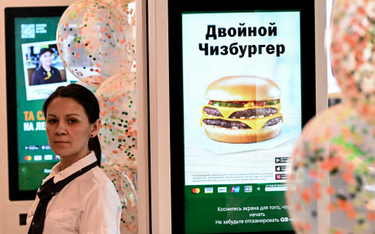 "Smacznie i kropka". Restauracje McDonald's otwierają się w Rosji pod nową nazwą