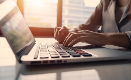 Dwie na pięć badanych Polek pracuje więcej niż rok temu.