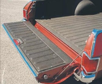 El Camino to też praktyczne auto użytkowe, jak na pick-upa przystało.