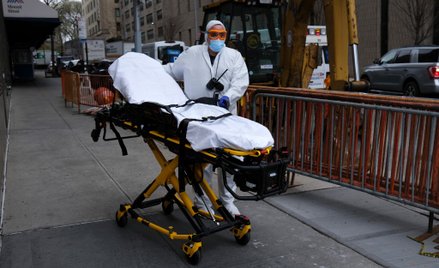 Po ustąpieniu objawów pacjenci nadal roznoszą koronawirusa