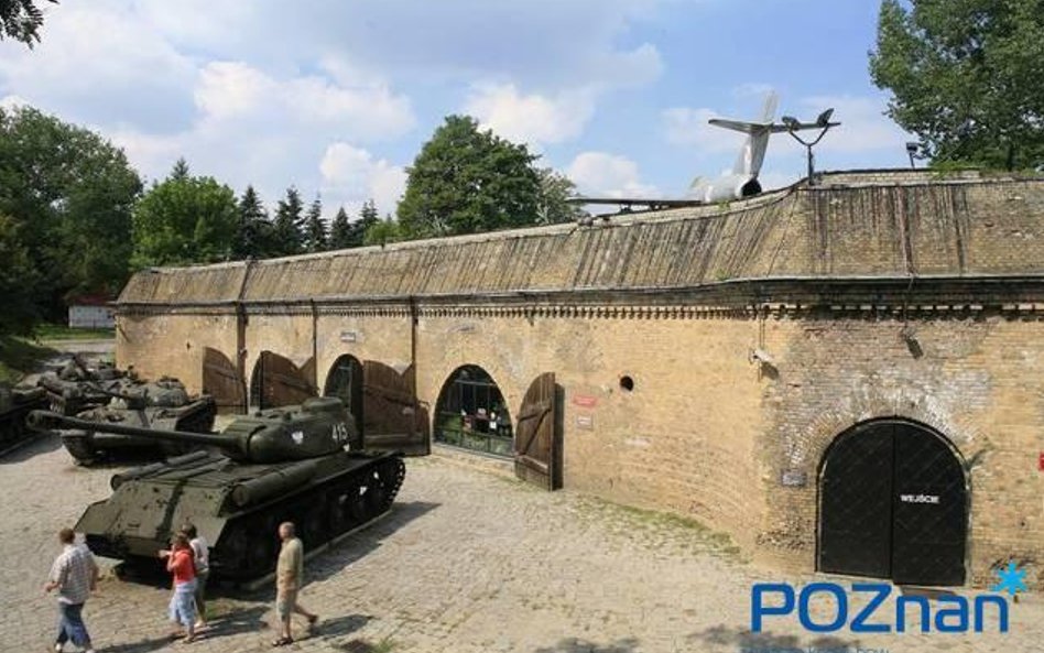 Park Cytadela to największy park Poznania. Zbudowany został w latach 1963-1970 na terenie dawnego Fo