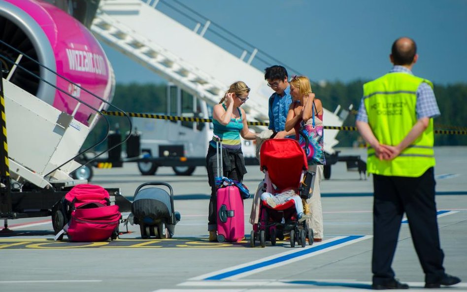 Wizz Air obniży opłaty za bagaż