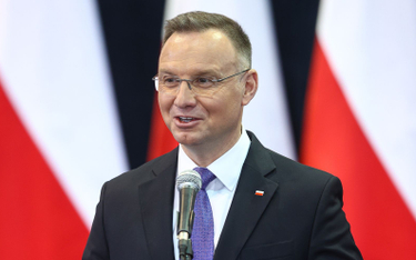 Stosunkowo mało prezydent Andrzej Duda (na zdjęciu) nadaje najważniejszych orderów, które najczęście