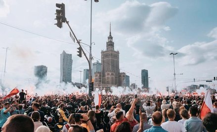Choć uroczystości będą skromniejsze, niezmiennie 1 sierpnia Warszawa odda hołd powstańcom