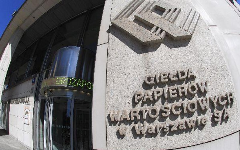Więcej inwestorów na GPW niż na PZU