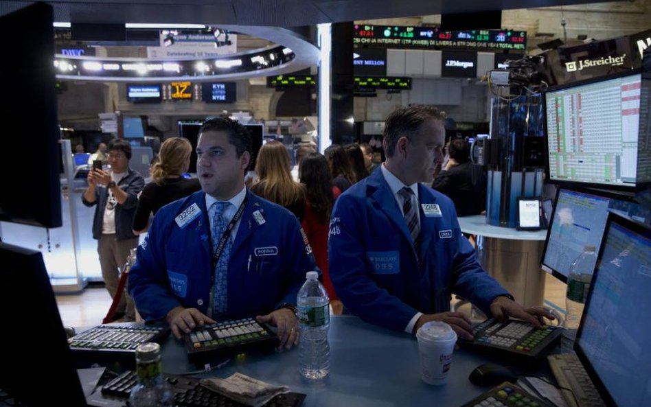 Niewielkie spadki na Wall Street