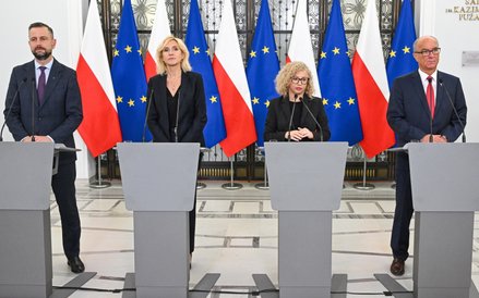 Sekretarz stanu w Kancelarii Prezesa Rady Ministrów Katarzyna Kotula, posłanka PSL Urszula Pasławska