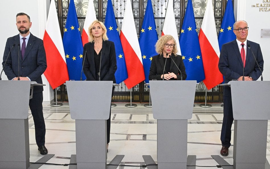Sekretarz stanu w Kancelarii Prezesa Rady Ministrów Katarzyna Kotula, posłanka PSL Urszula Pasławska