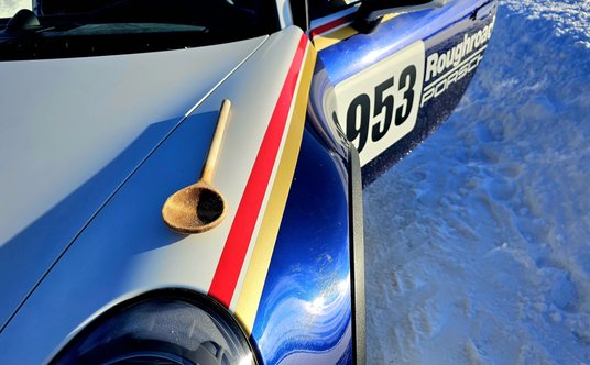 Drewniana kuchenna łyżka to jeden z najważniejszych gadżetów na lodowym torze...