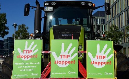 Nawet 250 tys. osób demonstrowało w ubiegłą sobotę w Berlinie przeciw Transatlantyckiemu Partnerstwu