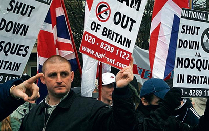 Aktywiści rasistowskiej Brytyjskiej Partii Narodowej nie mieli dotąd dostępu do czołowych mediów