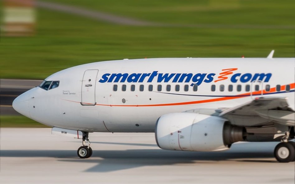 B737 Smartwings leciał za długo na jednym silniku