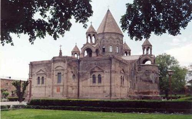 Katedra w Echmiadzynie, zwanym "ormiańskim Watykanem"