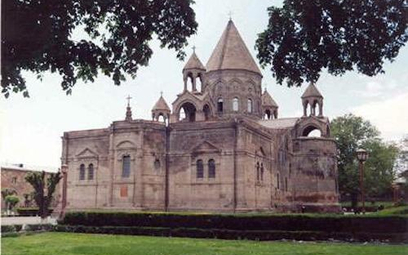 Katedra w Echmiadzynie, zwanym "ormiańskim Watykanem"