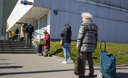 Krzysztof Adam Kowalczyk: Kij już był, pora na marchewkę