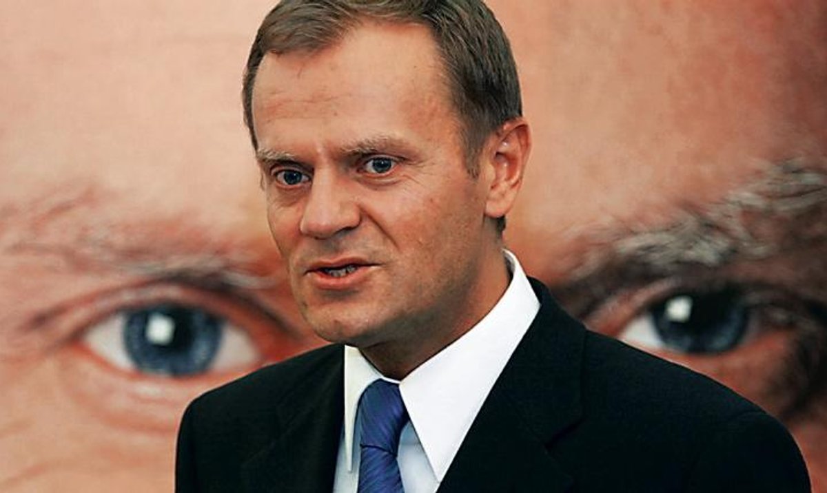 Tusk wymyślił pielęgniarkę?
