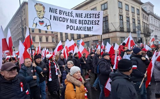 Hasła na Marszu Niepodległości w Warszawie
