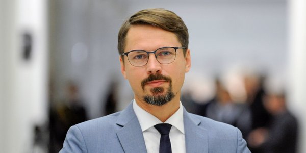 Krzysztof Bosak i Sławomir Mentzen są ze sobą w konflikcie? Poseł Konfederacji zaprzecza