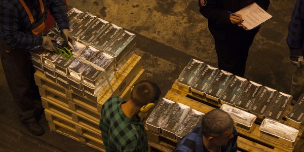 KGHM przez cały czas odgrywa kluczową rolę na globalnym rynku srebra