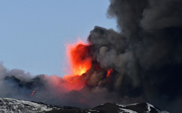 Sycylia: Spektakularna erupcja wulkanu Etna