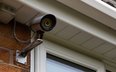 Bezprecedensowy wyrok NSA ws. przydomowych kamer, które obejmują posesje sąsiadów
