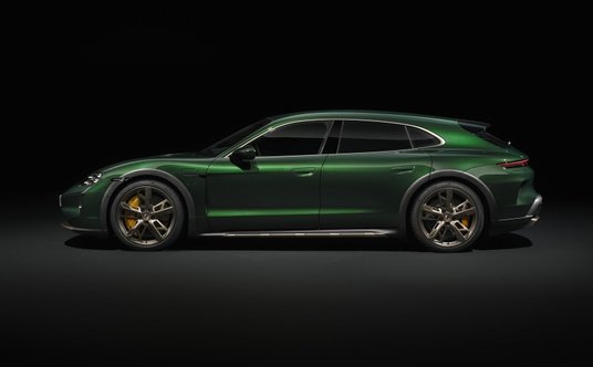 Porsche Taycan Turbo Cross Turismo