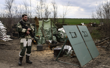 Ukraiński żołnierz na posterunku