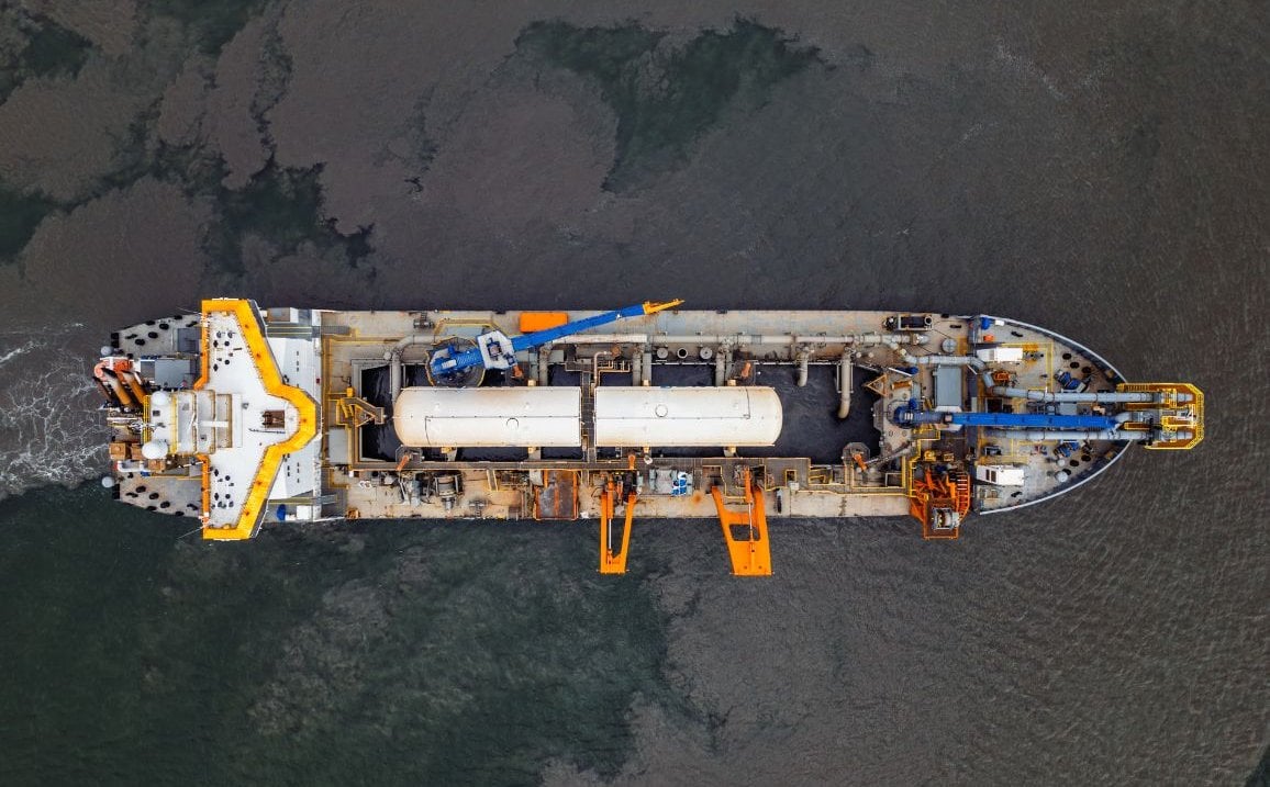 Gaz-System wybuduje drugi pływający terminal LNG. Tusk: „Inwestycja w bezpieczeństwo, która zarobi na siebie”