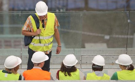 Obecnie na wielu budowach zbyt często się okazuje, iż szkolenia i badania lekarskie pracowników zost
