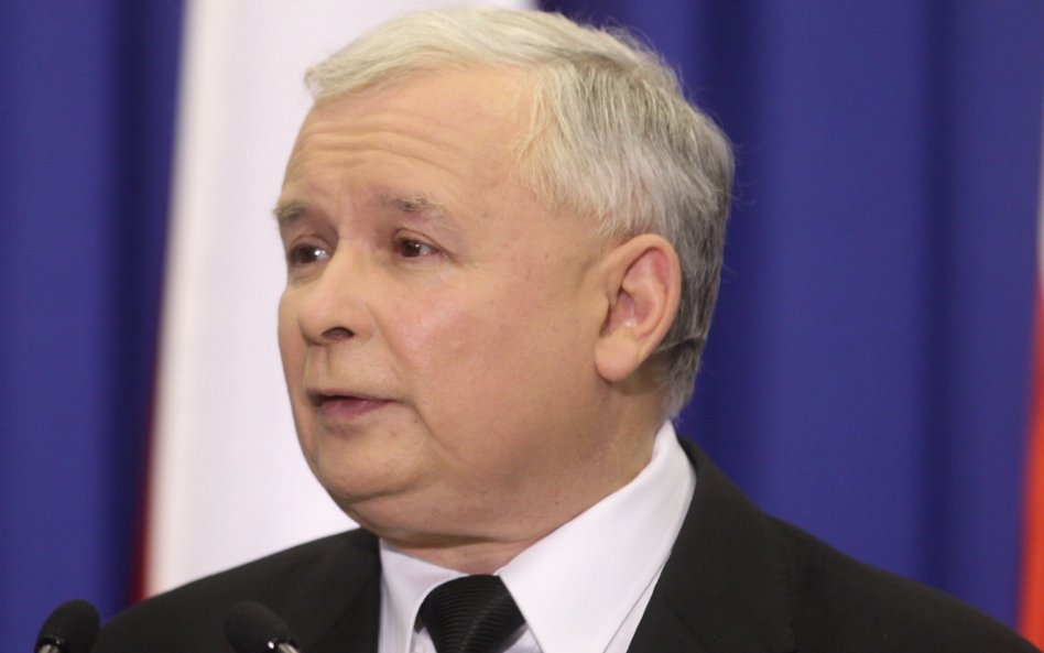 Jarosław Kaczyński: Polityka zabiegania o godność RP zginęła w Smoleńsku