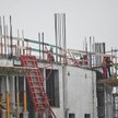 Na obecnym etapie przychody z kontraktów na budowę stadionów w Warszawie i Gdańsku rozpoznajemy bard