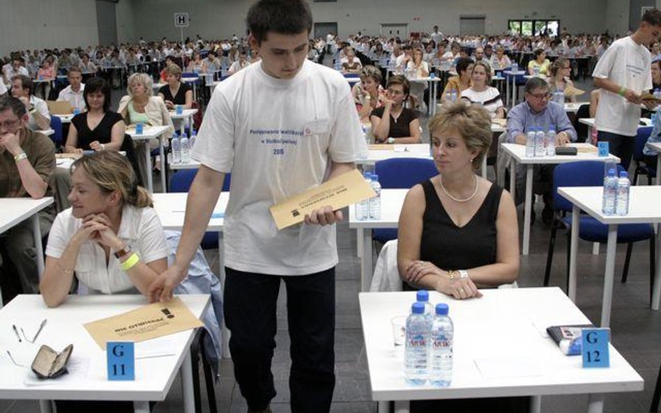 2005 rok, egzamin na urzędnika mianowanego w służbie cywilnej
