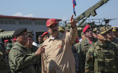 Wenezuela: Maduro zapowiada "najważniejsze w historii" manewry wojska