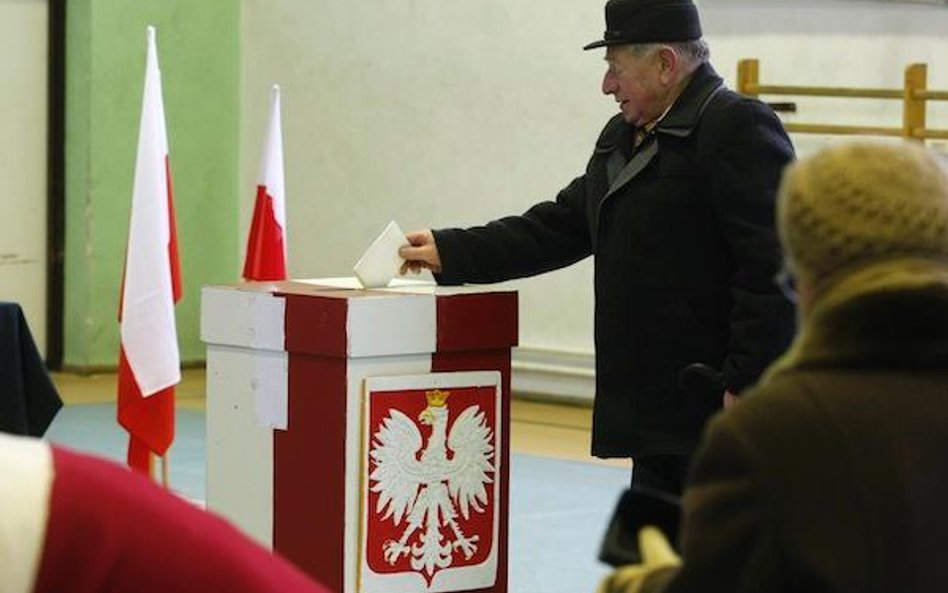 Więcej władzy w ręce ludu