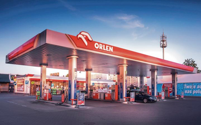 Inwestorzy mogą liczyć na rabaty na stacjach paliw PKN ORLEN.